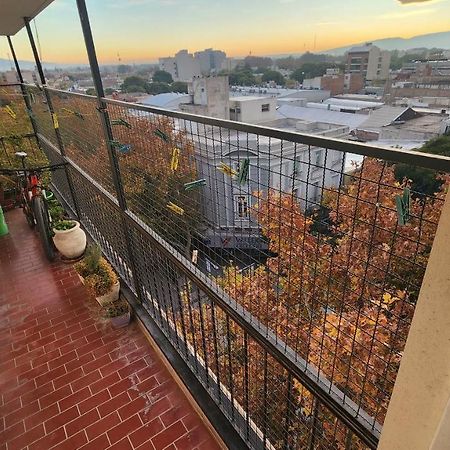 Апартаменты Departamento En Plena Peatonal De Сан-Хуан Экстерьер фото